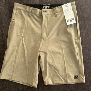 Billabong Crossfire submergible shorts.